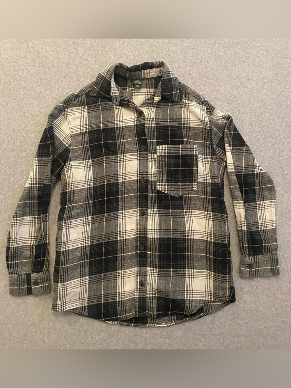 Wild Fable Women's Size XXS Long Sleeve Oversized Flannel Button Down Shirt
